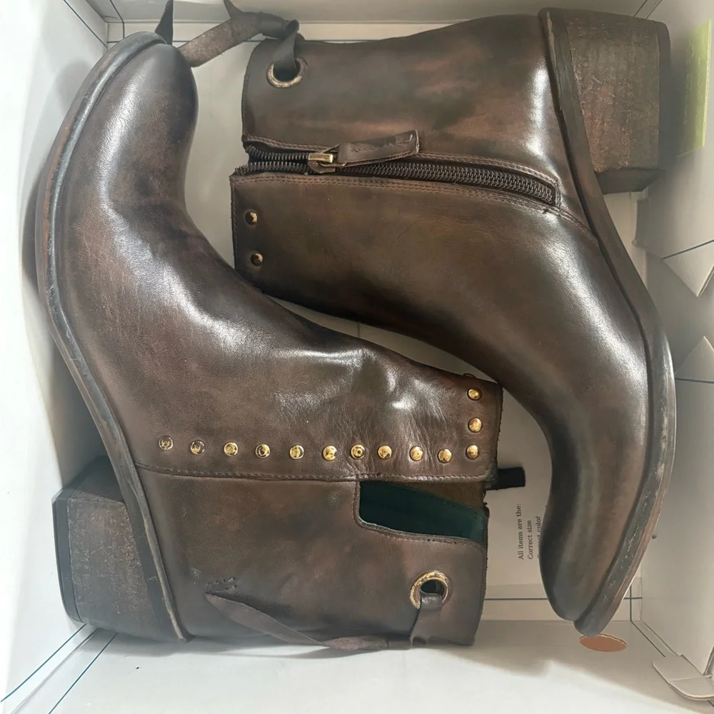 Bed Stu Dark Brown Leather Ankle Boots - Picture 5 of 6